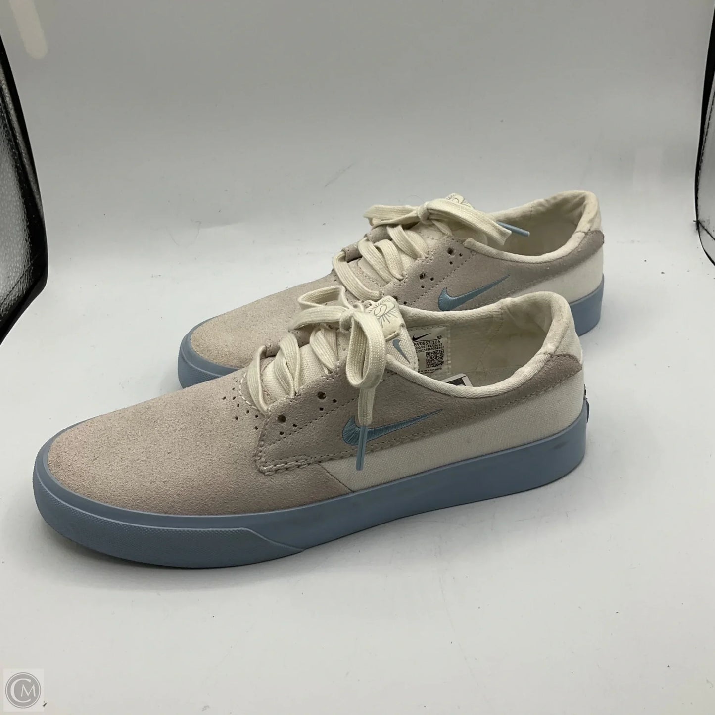 Shoes Sneakers By Nike In Blue & Tan, Size: 7