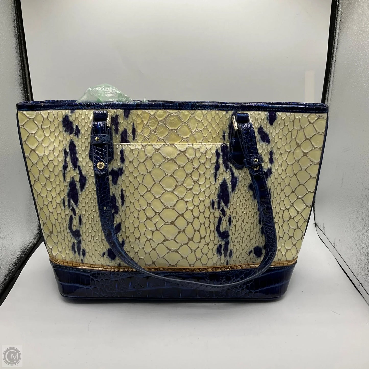 Handbag Designer By Brahmin, Size: Medium