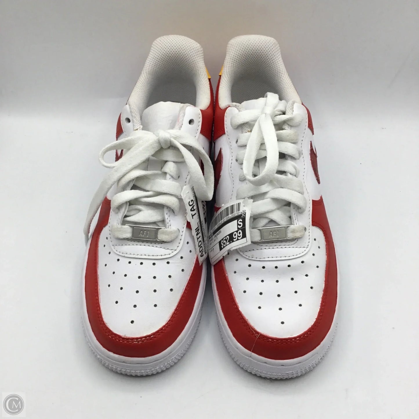 Shoes Sneakers By Nike In Red & White, Size: 7