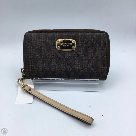 Wristlet Designer By Michael Kors, Size: Medium