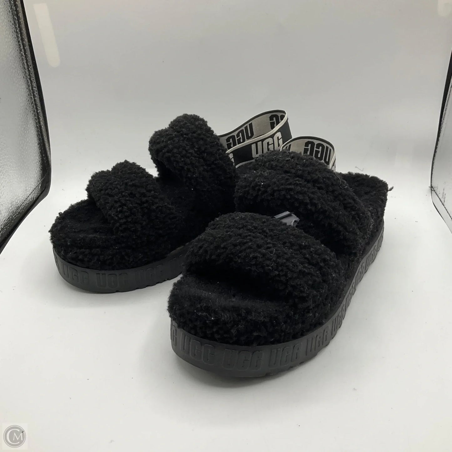 Sandals Designer By Ugg In Black, Size: 9