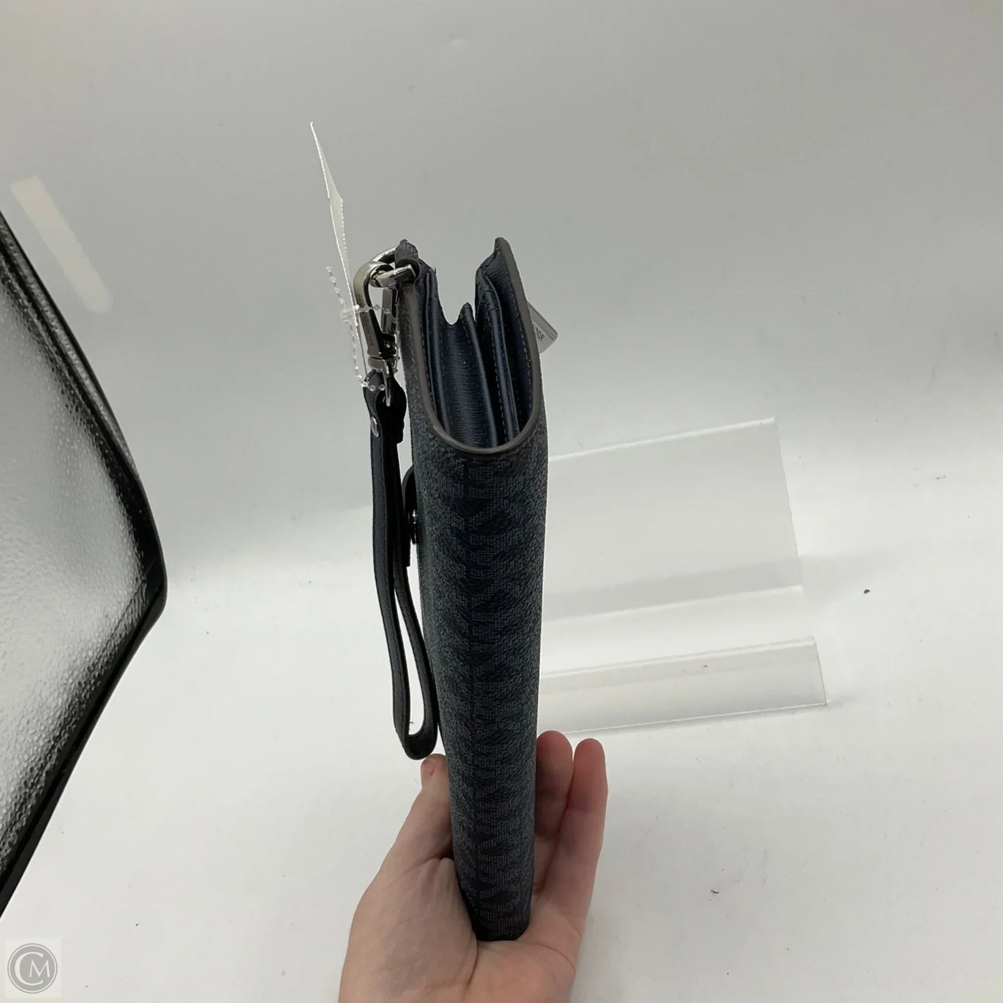 Wristlet Designer By Michael Kors, Size: Medium