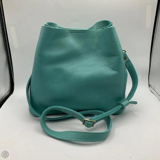 Crossbody By Portland Leather, Size: Medium