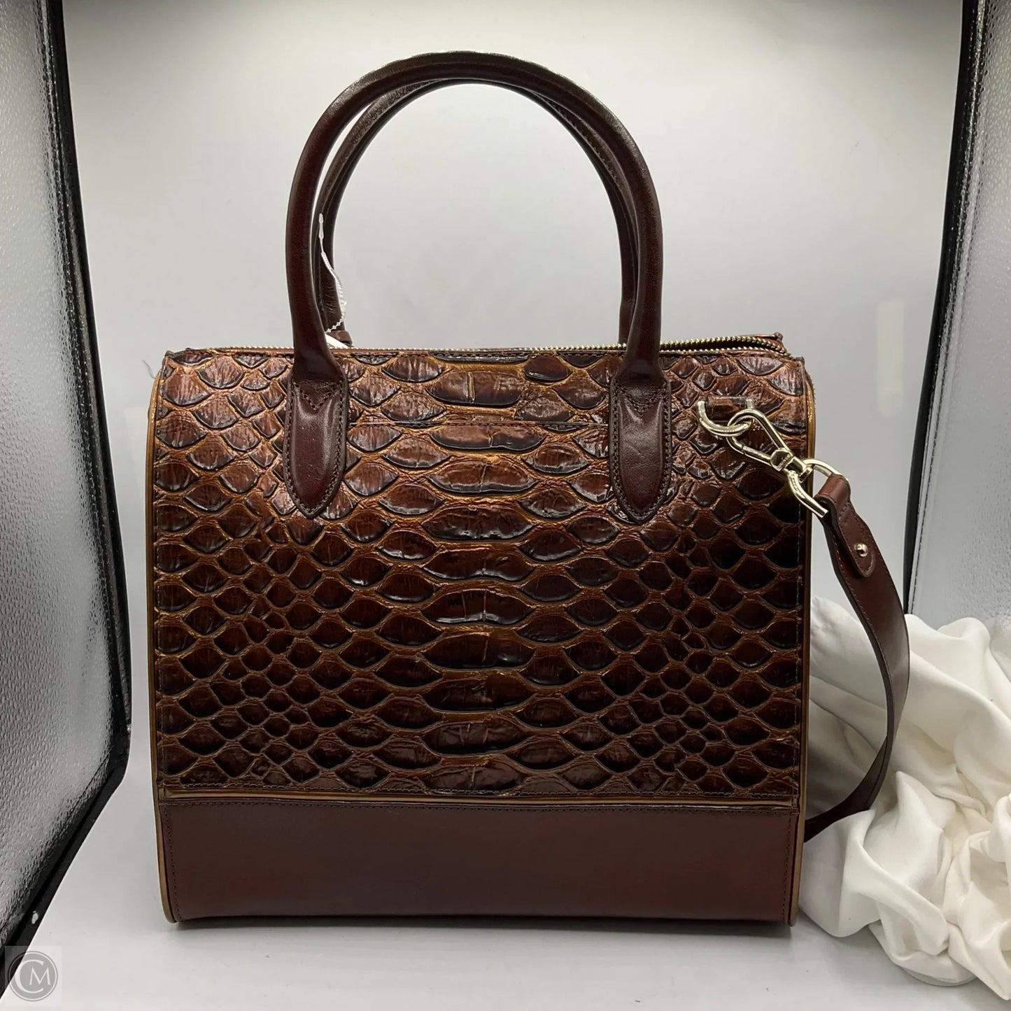 Handbag Designer By Brahmin, Size: Large