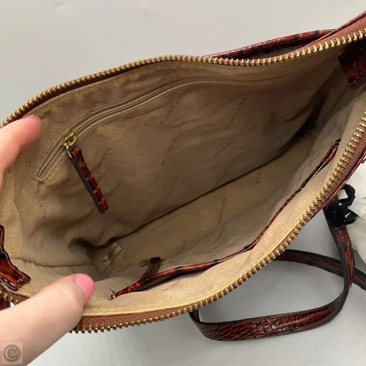 Handbag Designer By Brahmin, Size: Medium