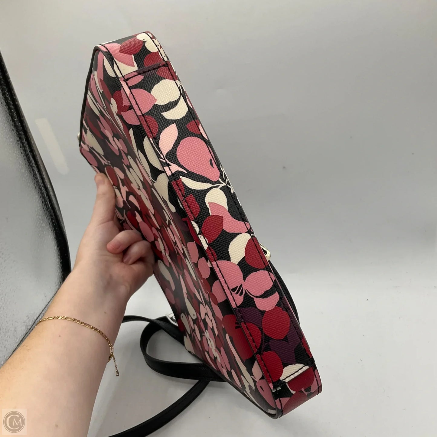 Crossbody Designer By Kate Spade, Size: Medium