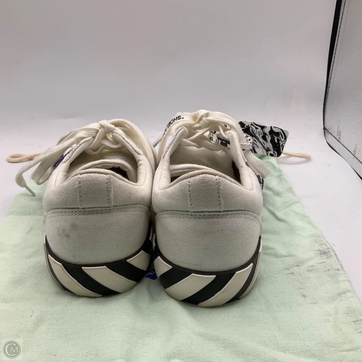 Shoes Luxury Designer By Off-white In White, Size: 9