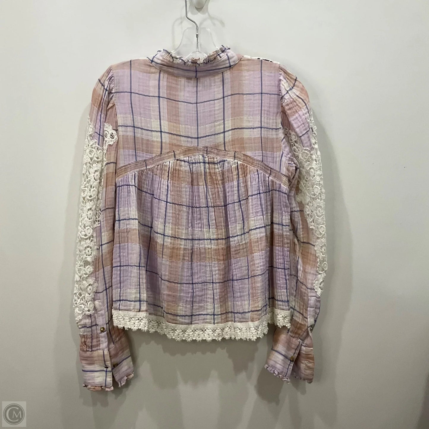 Top Long Sleeve By Pilcro In Plaid Pattern, Size: M