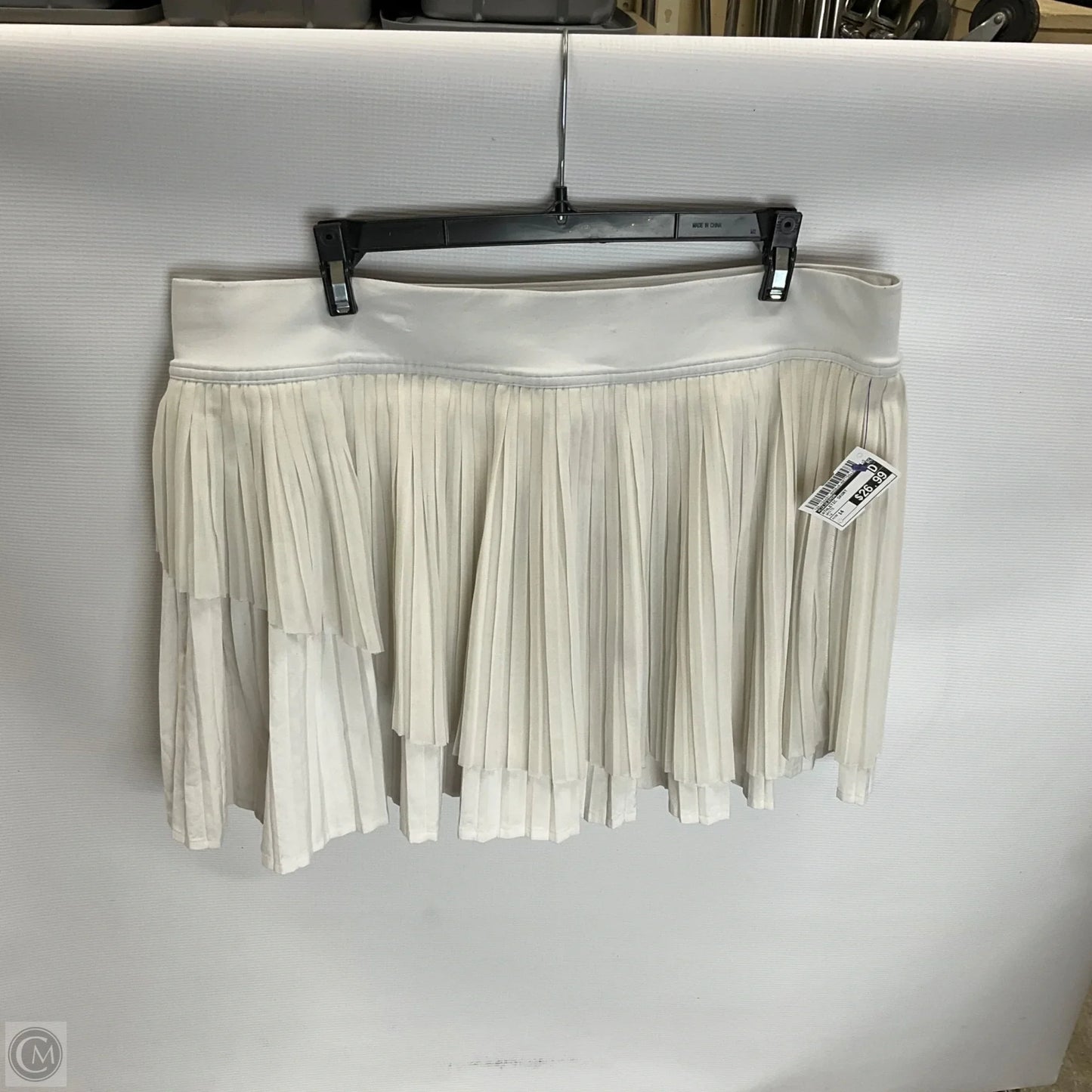 Athletic Skort By Lululemon In White, Size: 14