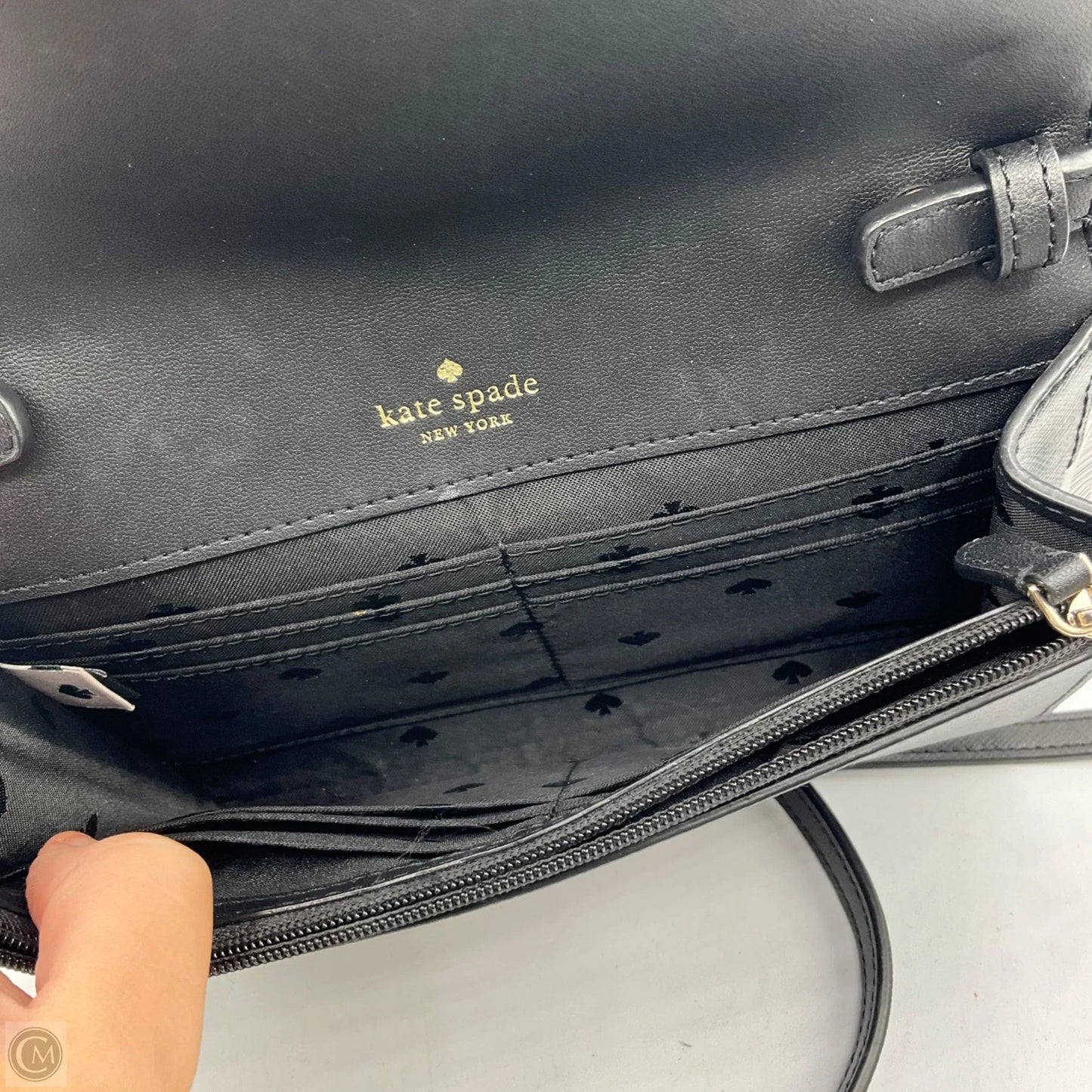 Crossbody Designer By Kate Spade, Size: Small