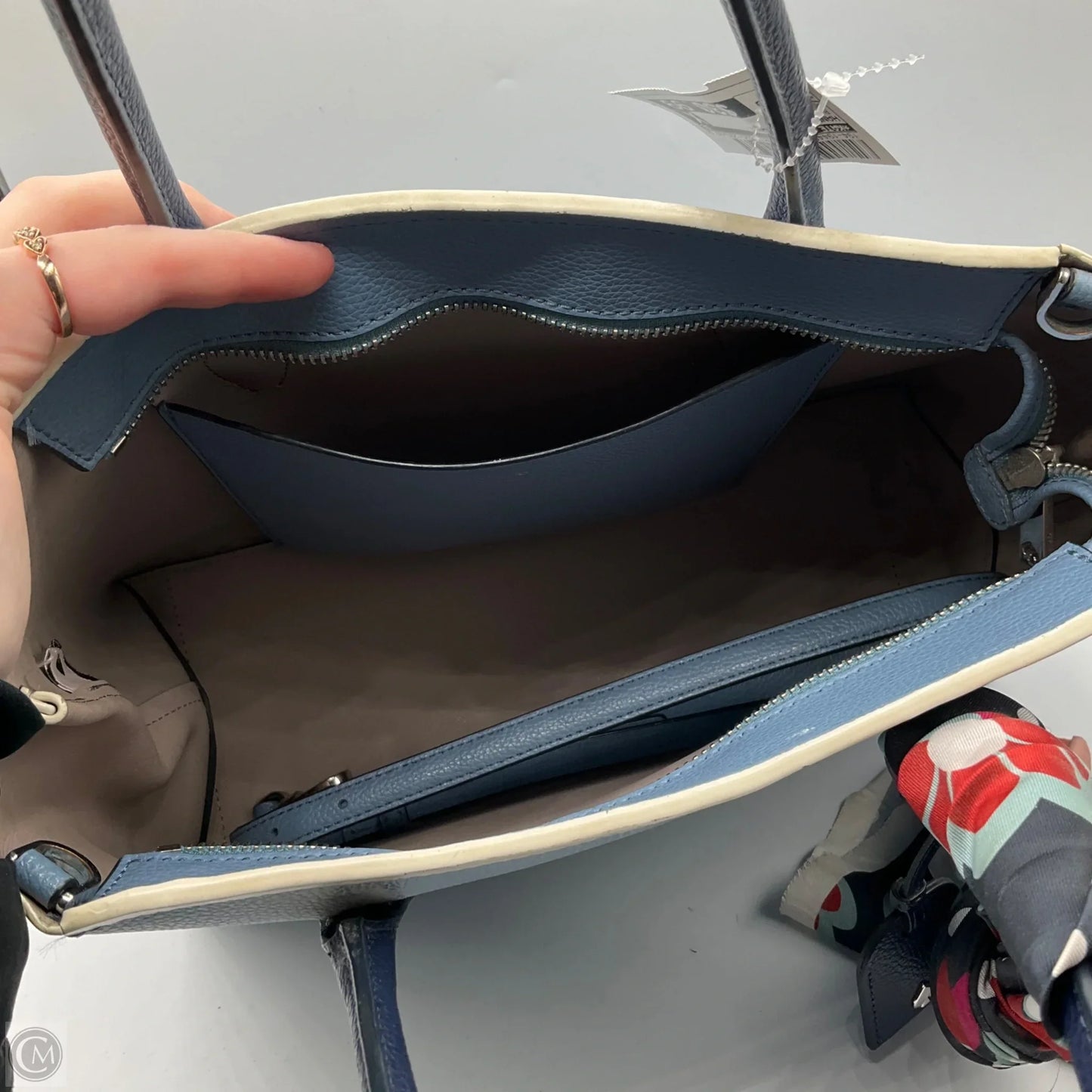 Handbag Designer By Kate Spade, Size: Medium