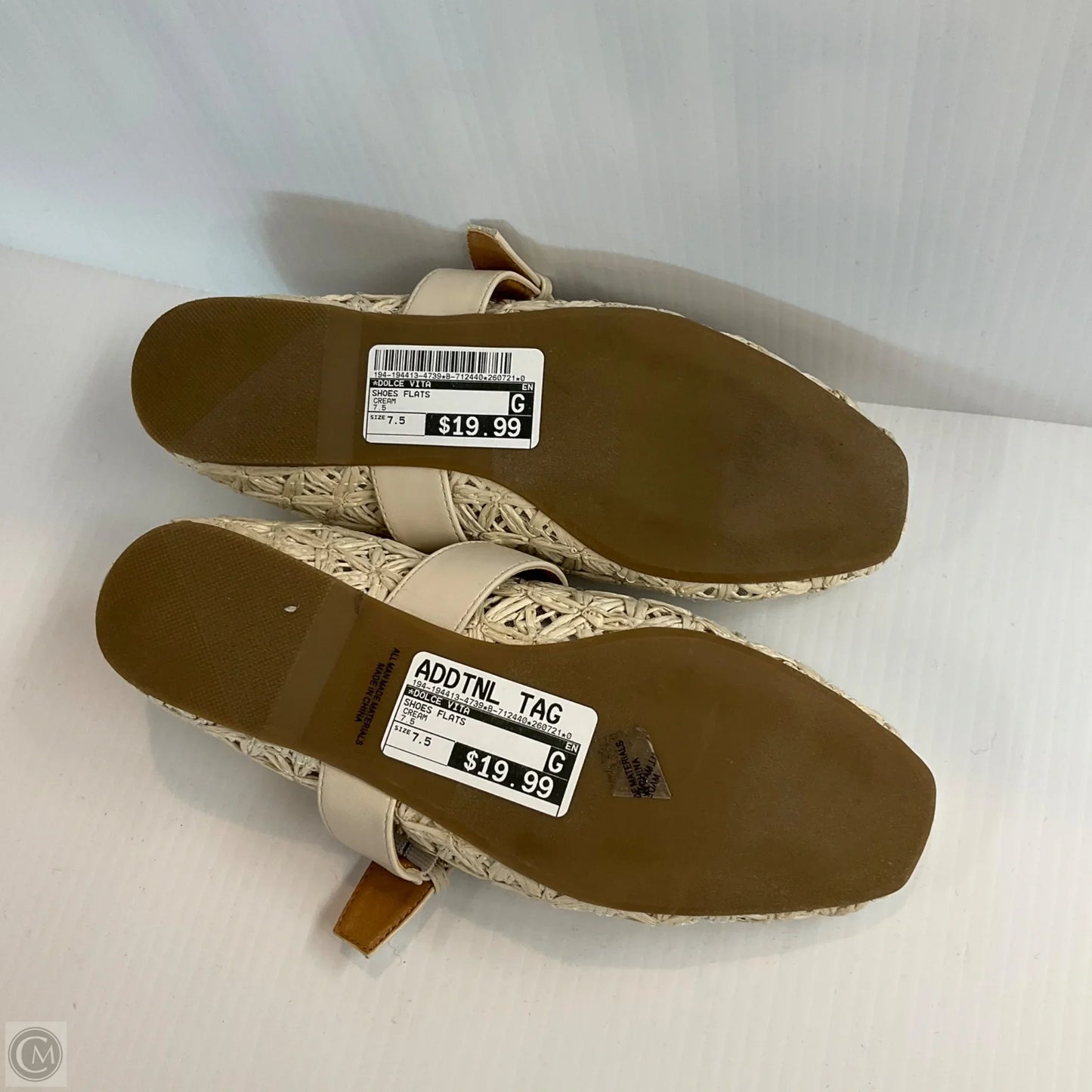 Shoes Flats By Dolce Vita In Cream, Size: 7.5
