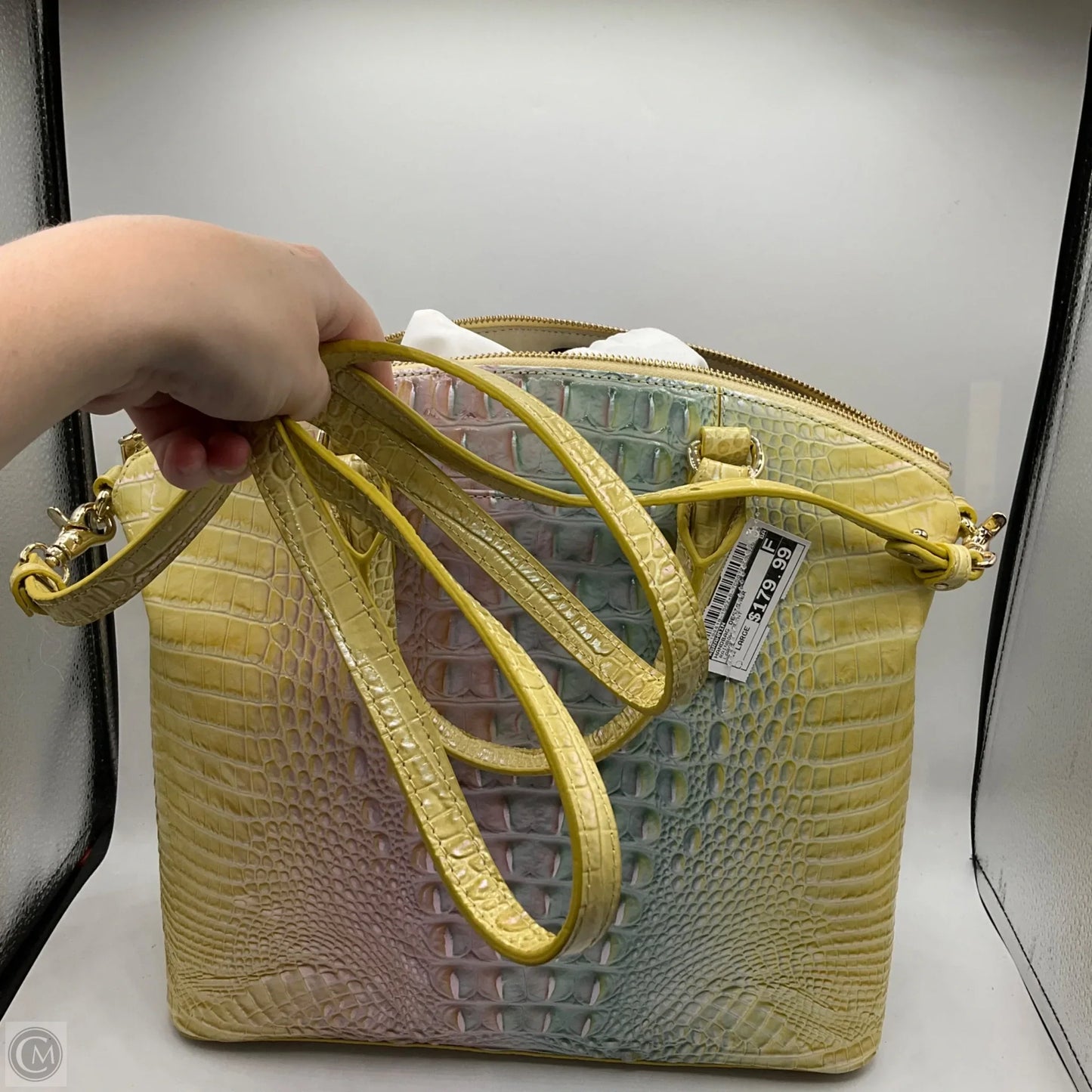 Handbag Designer By Brahmin, Size: Large