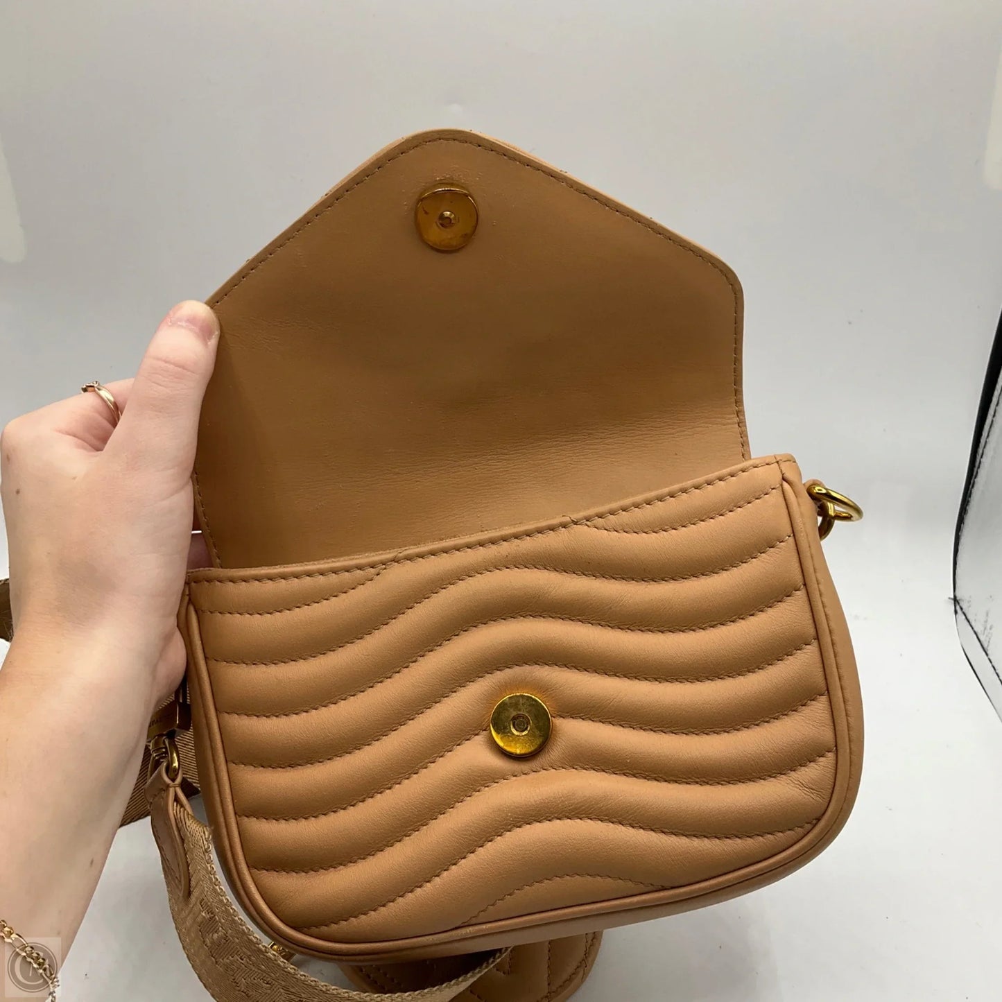 Crossbody Luxury Designer By Louis Vuitton, Size: Small