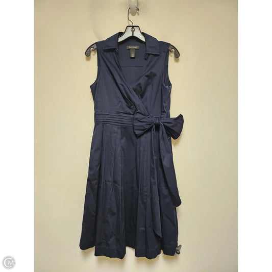 Dress Casual Short By White House Black Market In Navy, Size: S
