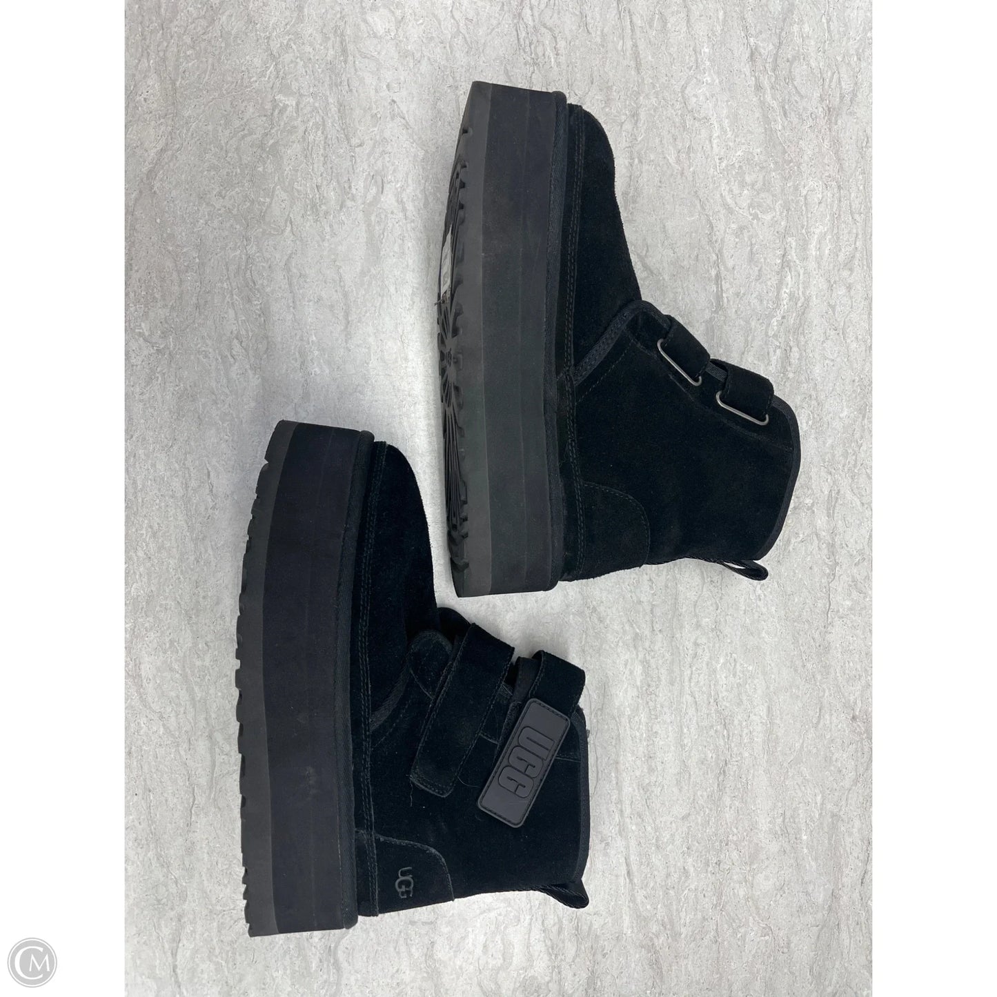Boots Designer By Ugg In Black, Size: 8