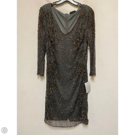 Dress Party Short By Clothes Mentor In Gold & Grey, Size: 2x