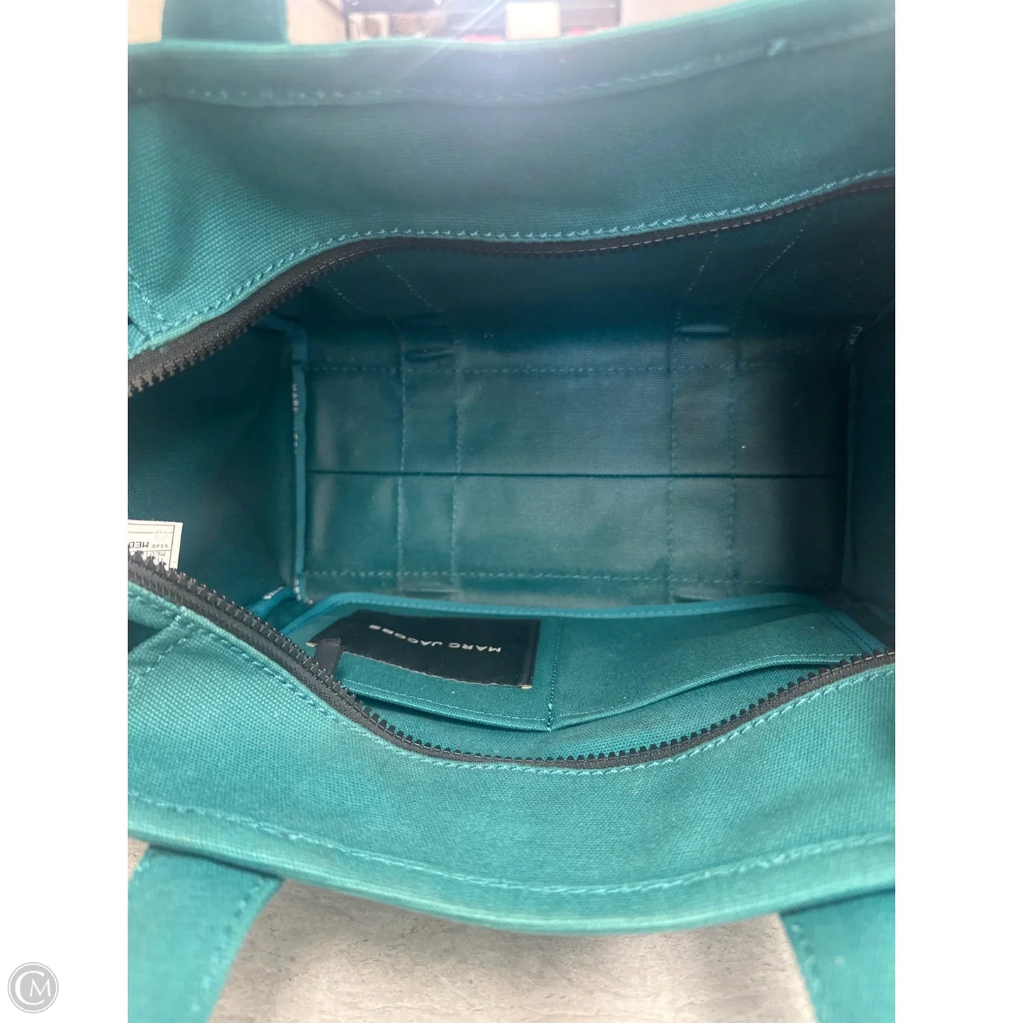 Tote Luxury Designer By Marc Jacobs, Size: Medium