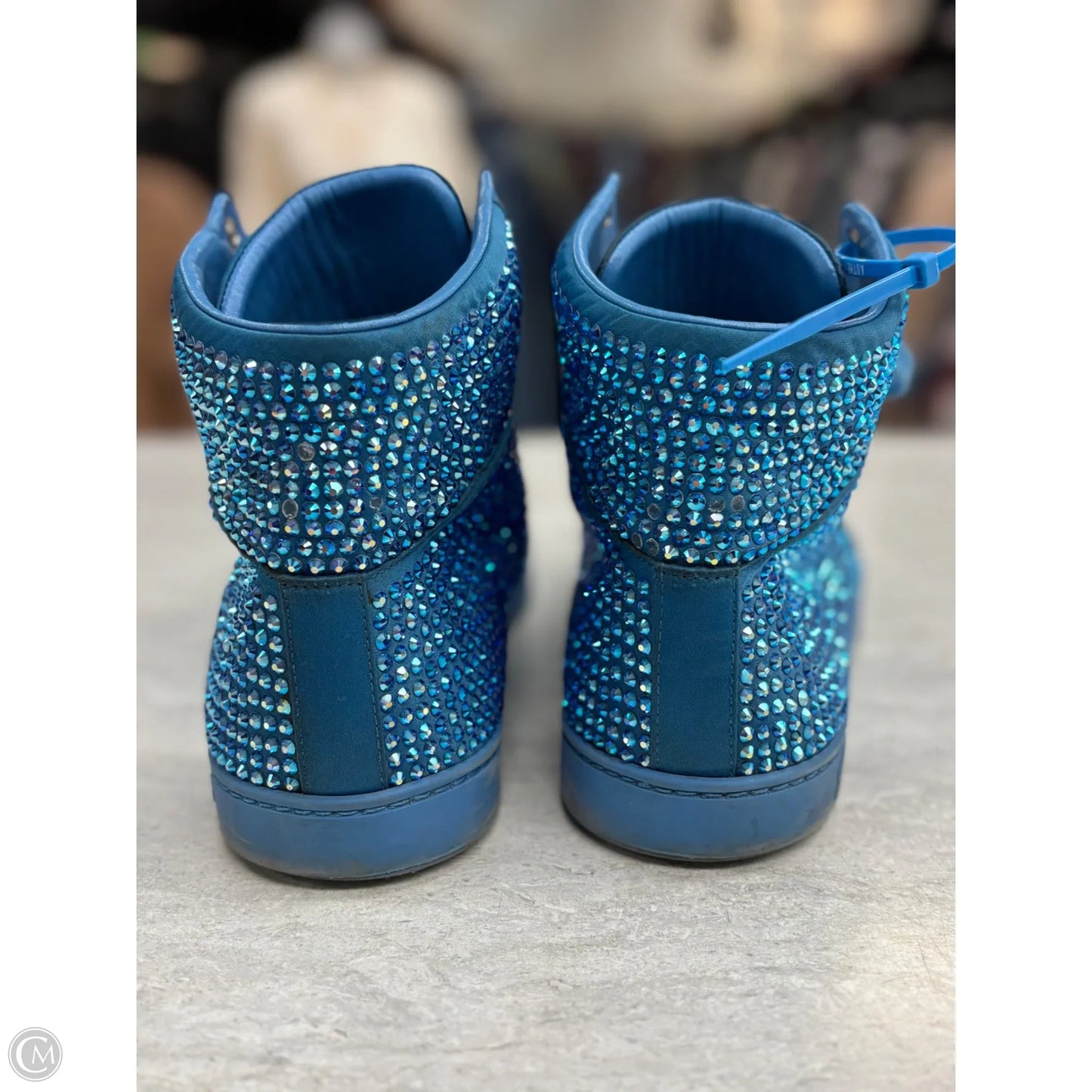 Shoes Luxury Designer By Gucci In Blue, Size: 10.5