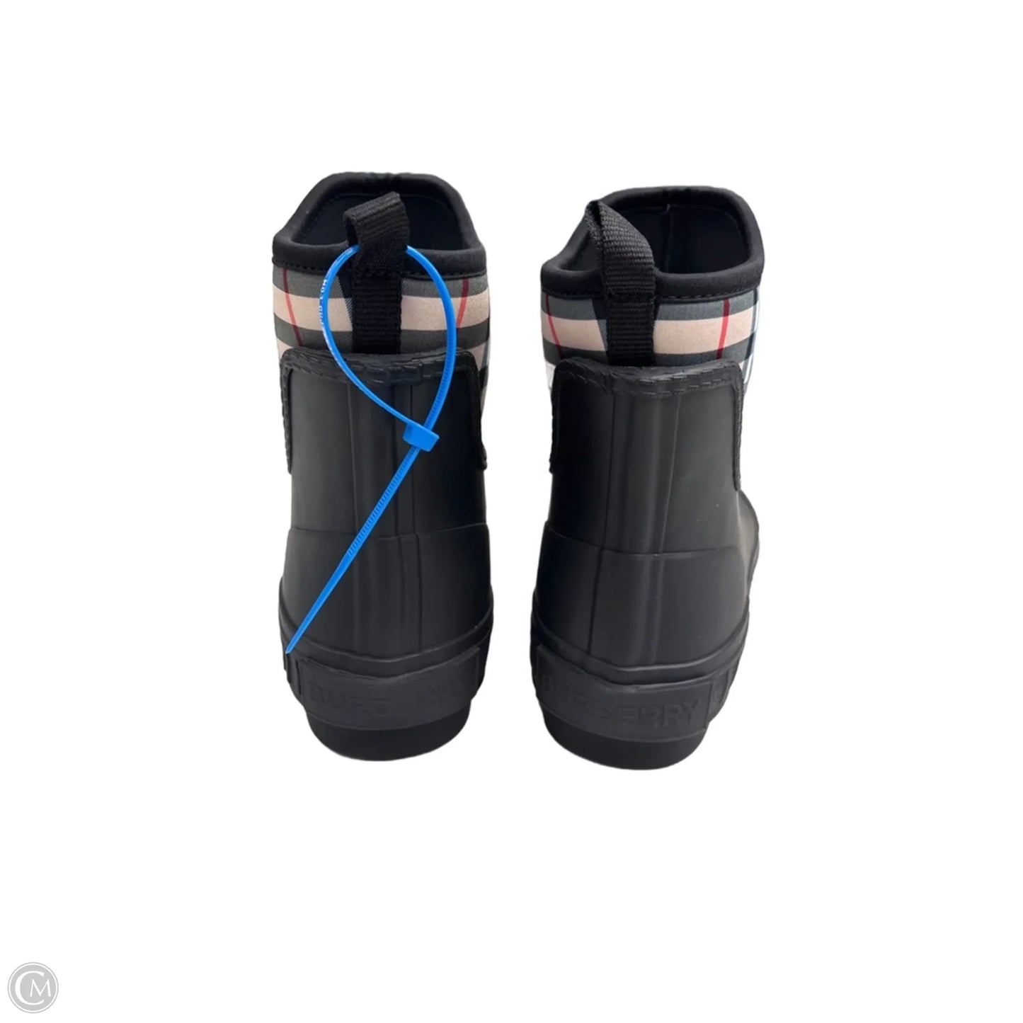 Boots Luxury Designer By Burberry In Plaid Pattern, Size: 6