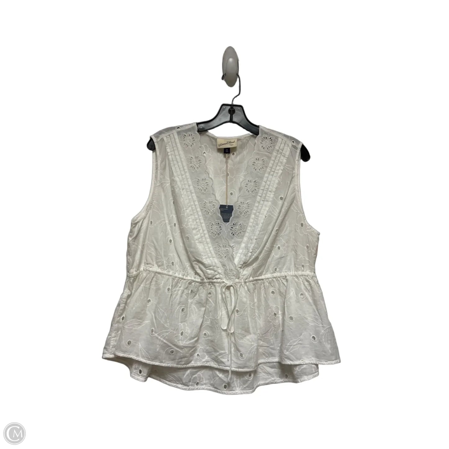 Top Sleeveless By Universal Thread In White, Size: Xxl