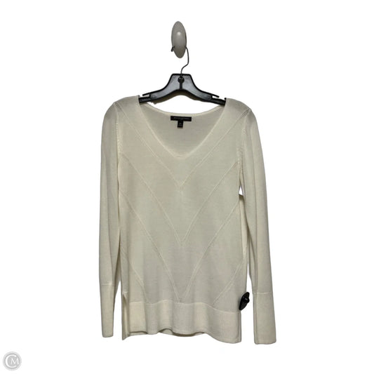 Top Long Sleeve By Banana Republic In Cream, Size: Xs