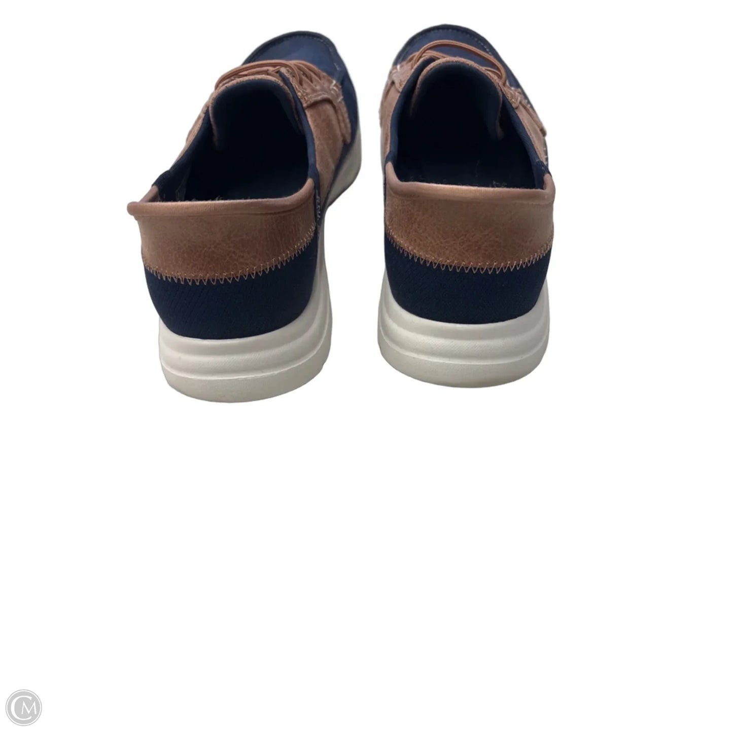 Shoes Sneakers By Skechers In White, Size: 8.5