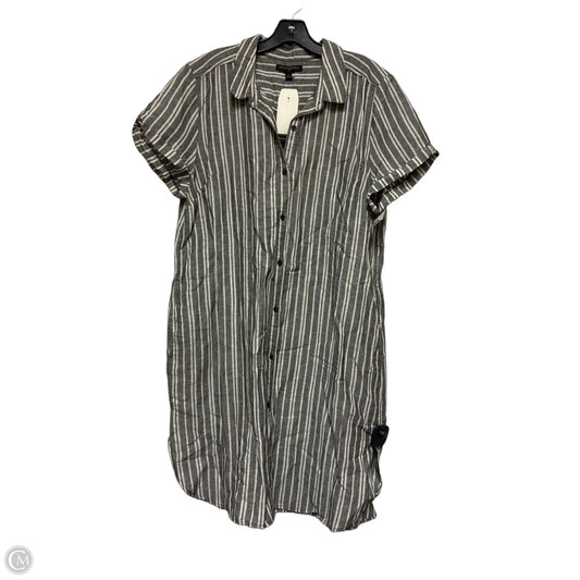 Dress Casual Short By Banana Republic In Striped Pattern, Size: 2x