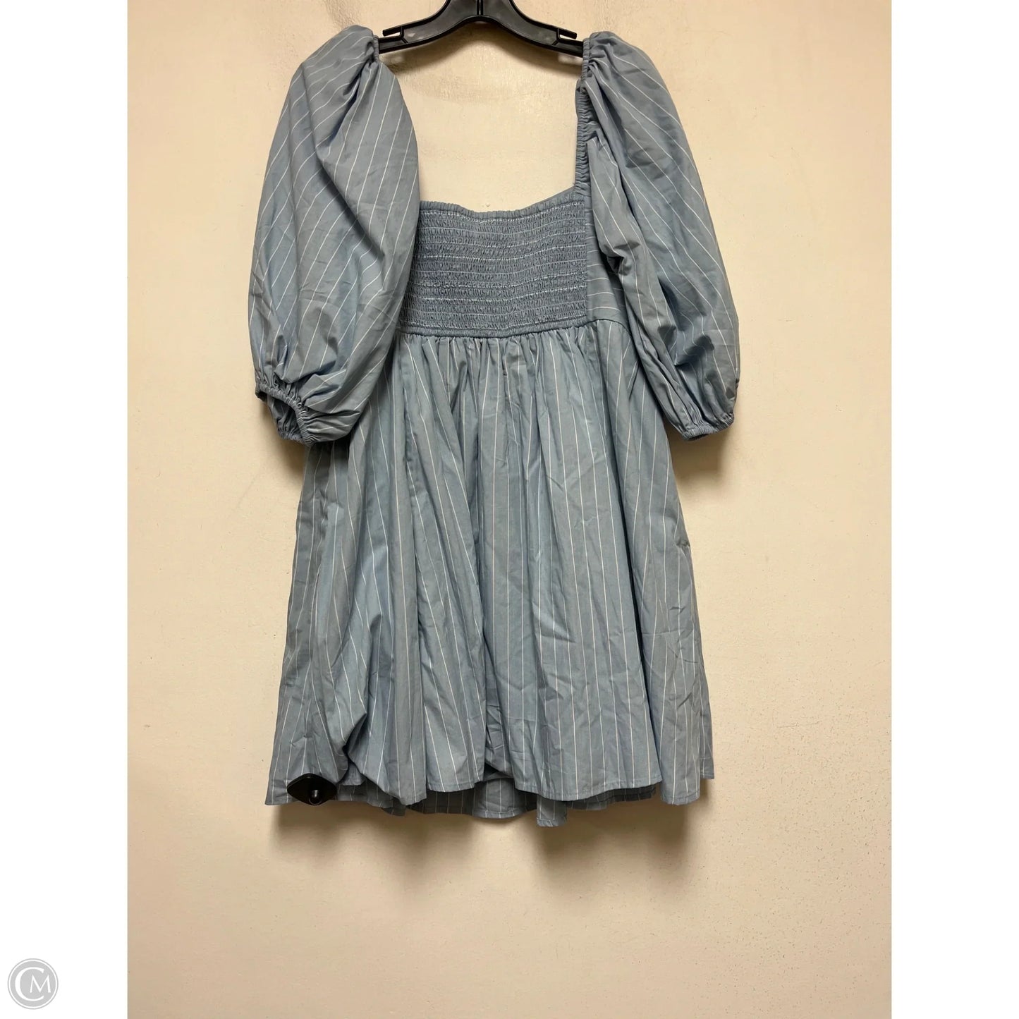 Dress Casual Short By Abercrombie And Fitch In Striped Pattern, Size: Xl