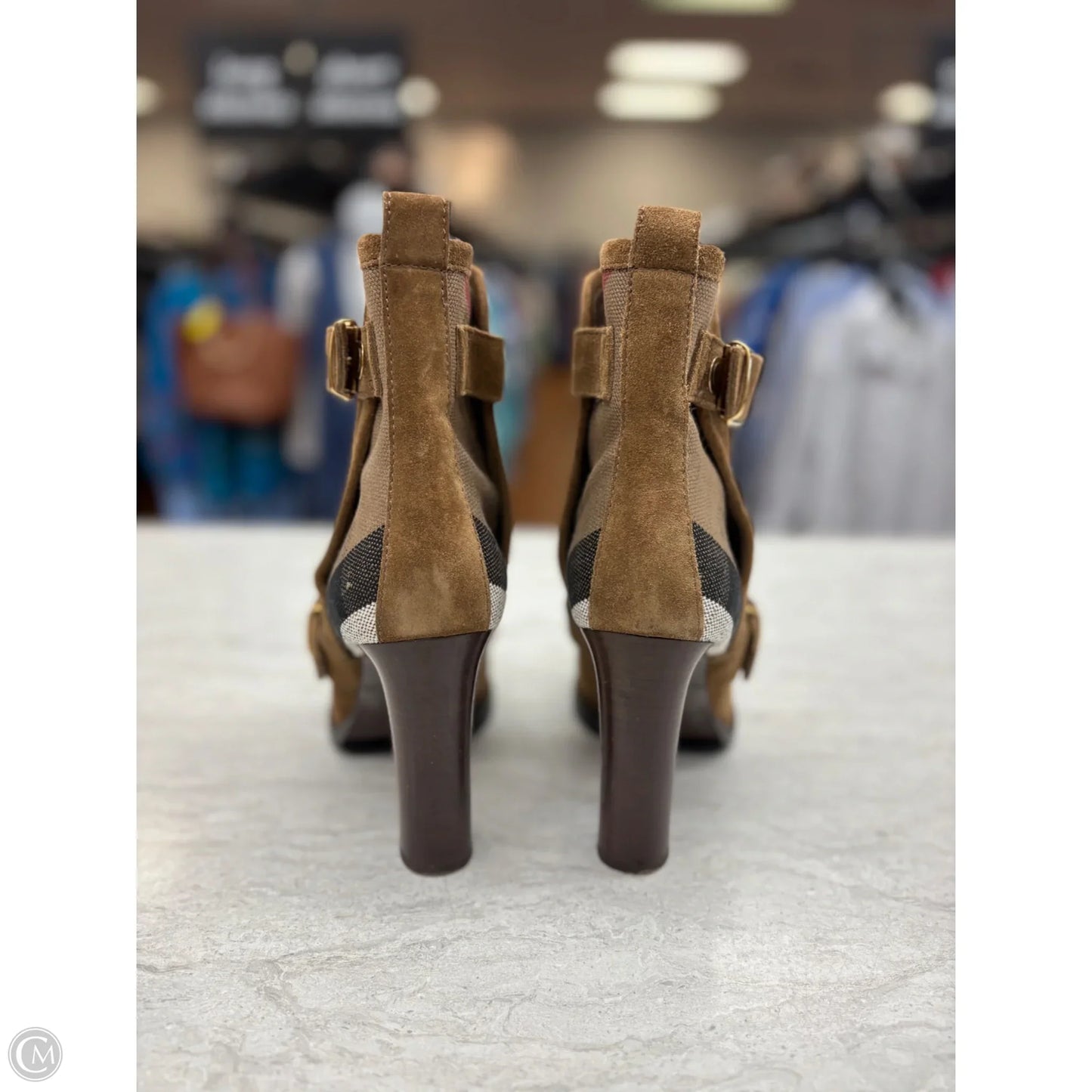 Boots Luxury Designer By Burberry In Brown, Size: 8.5