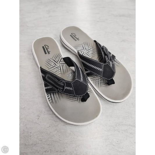Sandals Flats By Clarks In Black & Grey, Size: 6