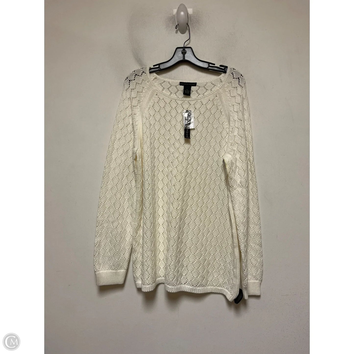 Sweater By Clothes Mentor In Cream, Size: Xl