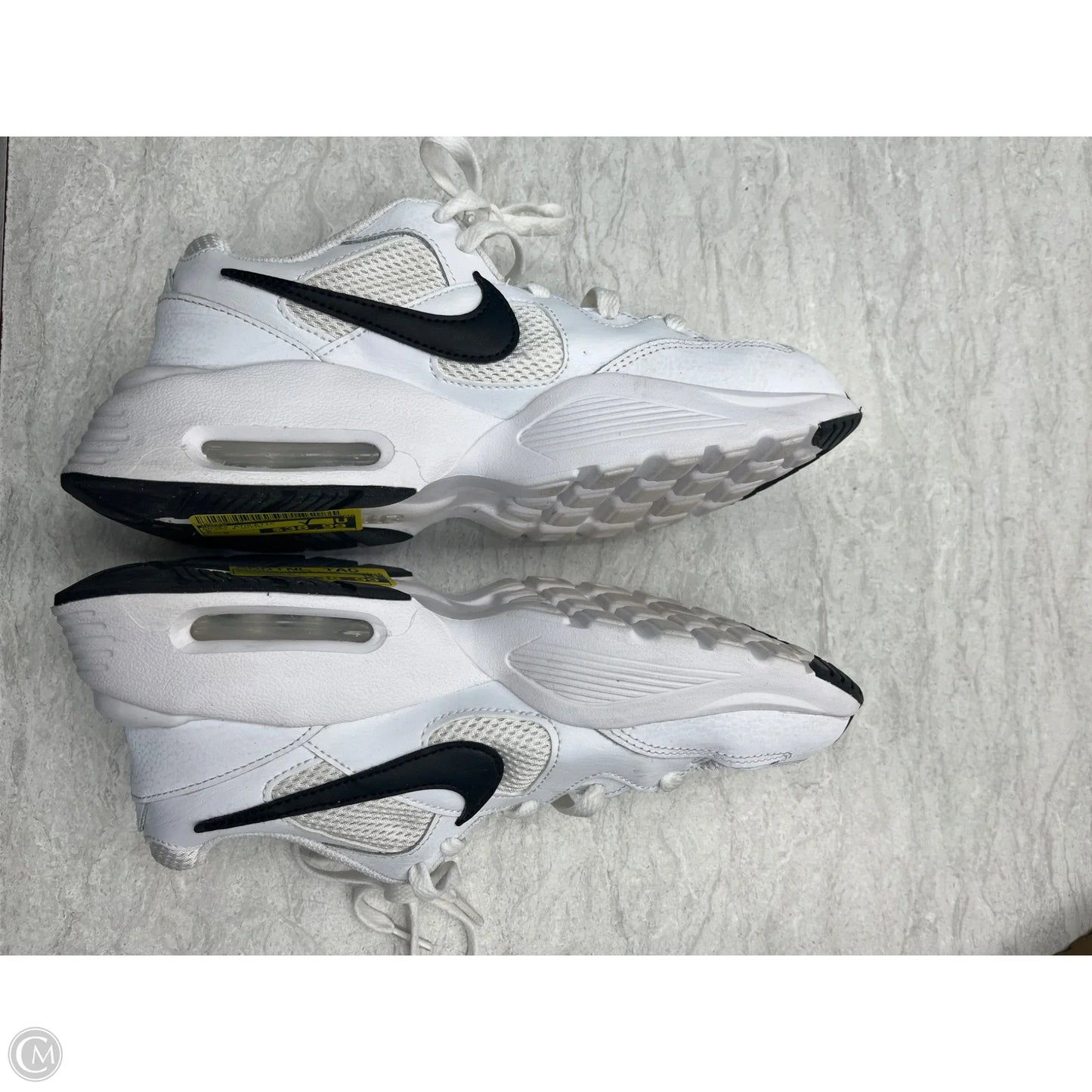 Shoes Athletic By Nike In Black & White, Size: 9