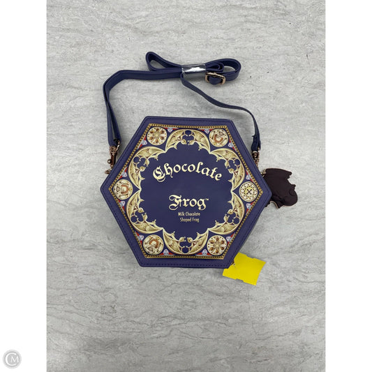 Crossbody By Clothes Mentor, Size: Medium