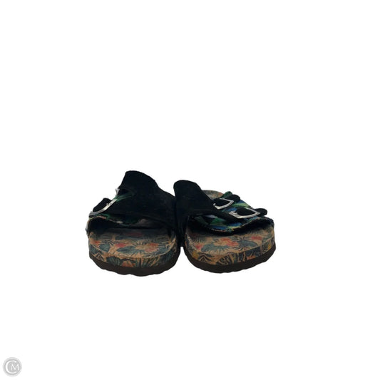 Sandals Flats By Muk Luks In Black & Green, Size: 9
