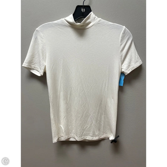 Top Short Sleeve Basic By Lulus In Cream, Size: Xs