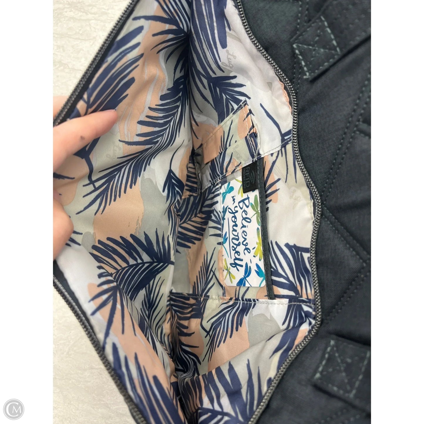 Handbag By Lug, Size: Medium