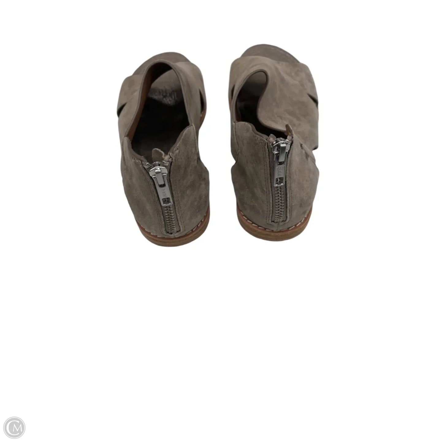 Sandals Flats By Sofft In Brown & Gold, Size: 6