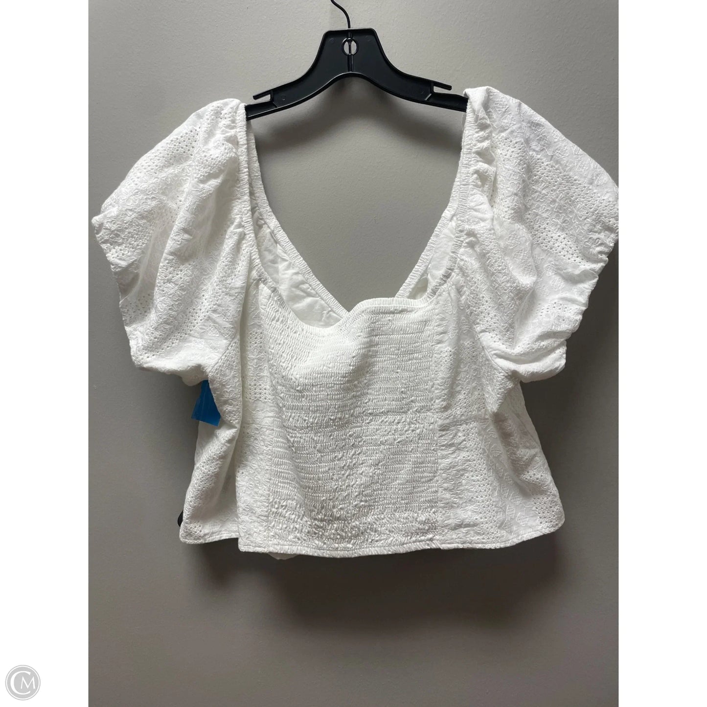 Top Short Sleeve By Torrid In White, Size: 3x