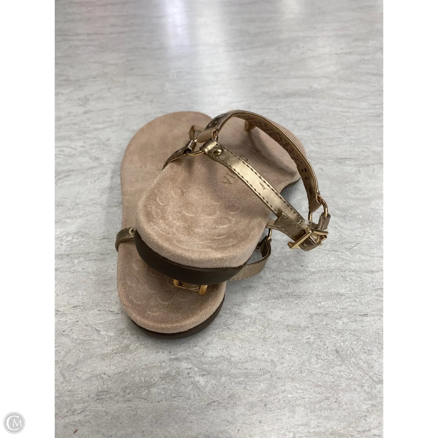 Sandals Flats By Vionic In Gold, Size: 6.5