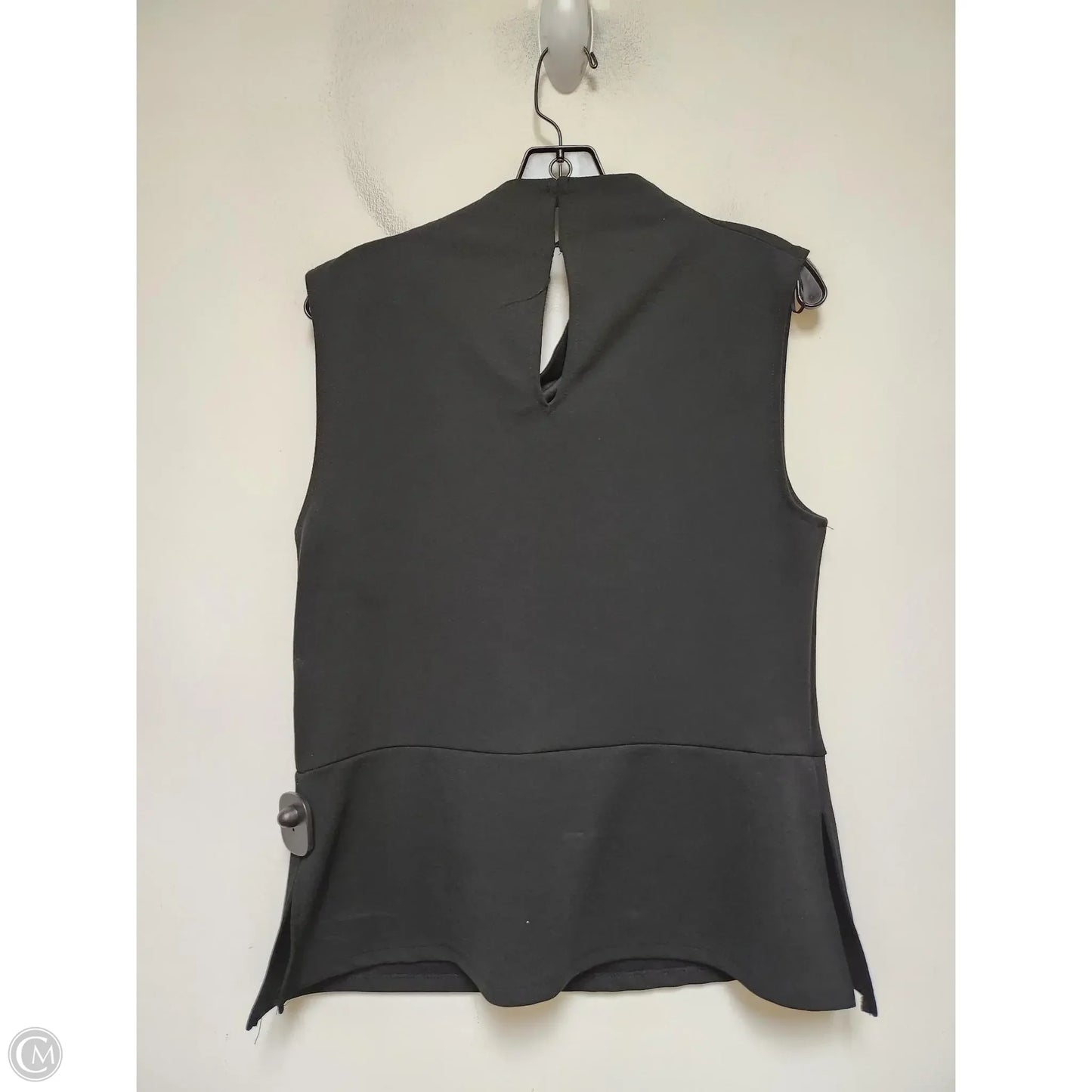Top Sleeveless Designer By Halston In Black, Size: M