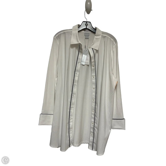 Top Long Sleeve By Chicos In White, Size: Xl