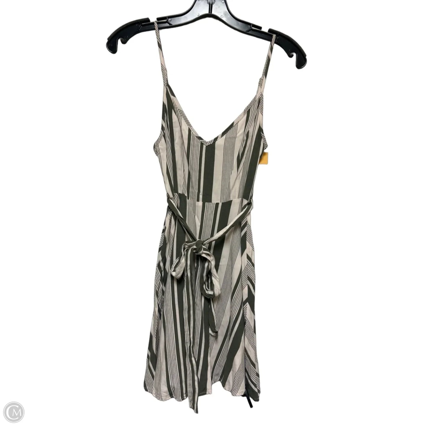 Dress Casual Short By Forever 21 In Striped Pattern, Size: S