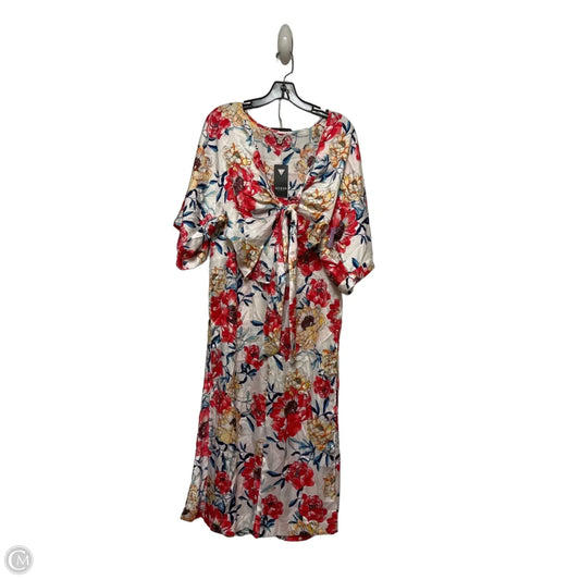 Top Short Sleeve By Guess In Floral Print, Size: M