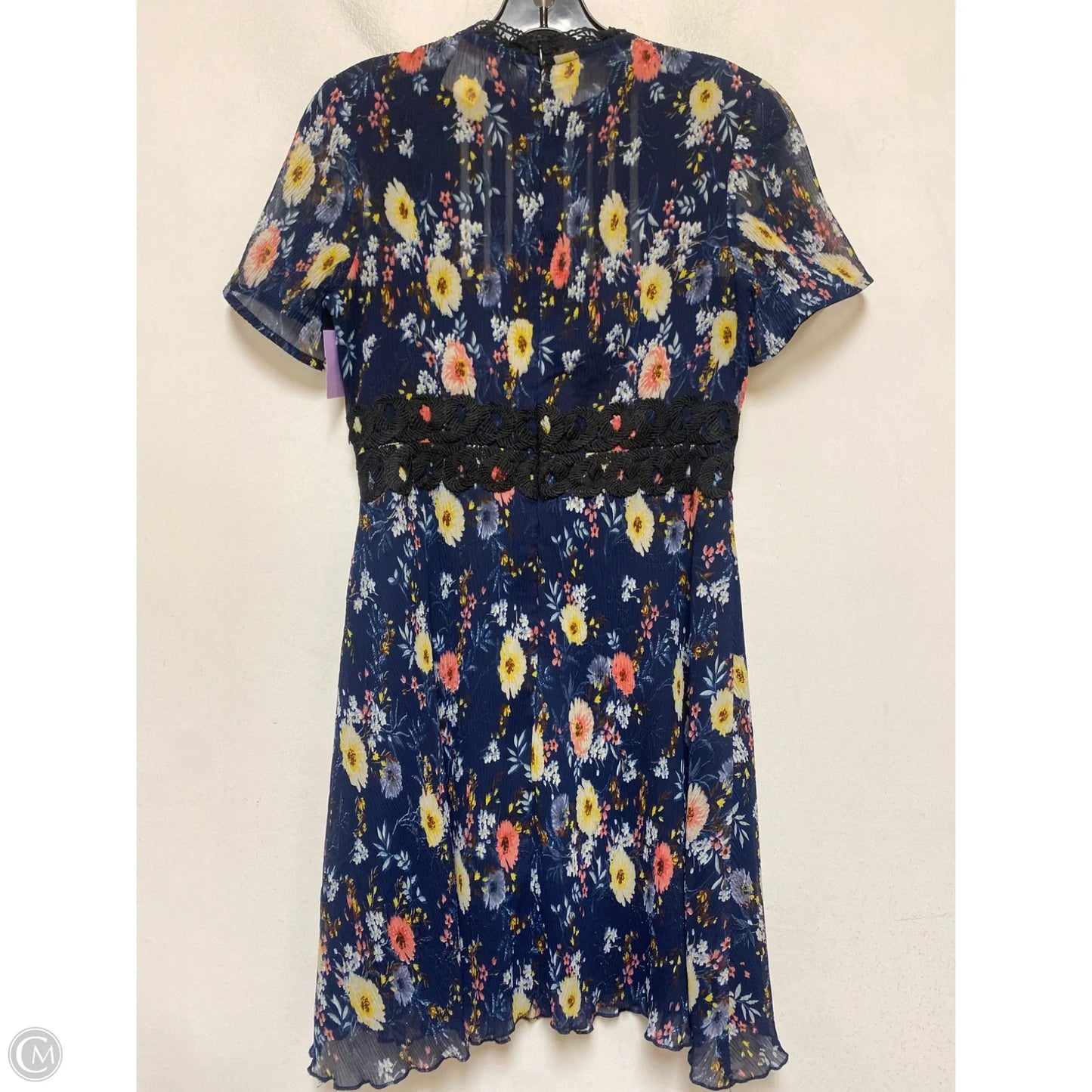 Dress Casual Short By Clothes Mentor In Floral Print, Size: Xs