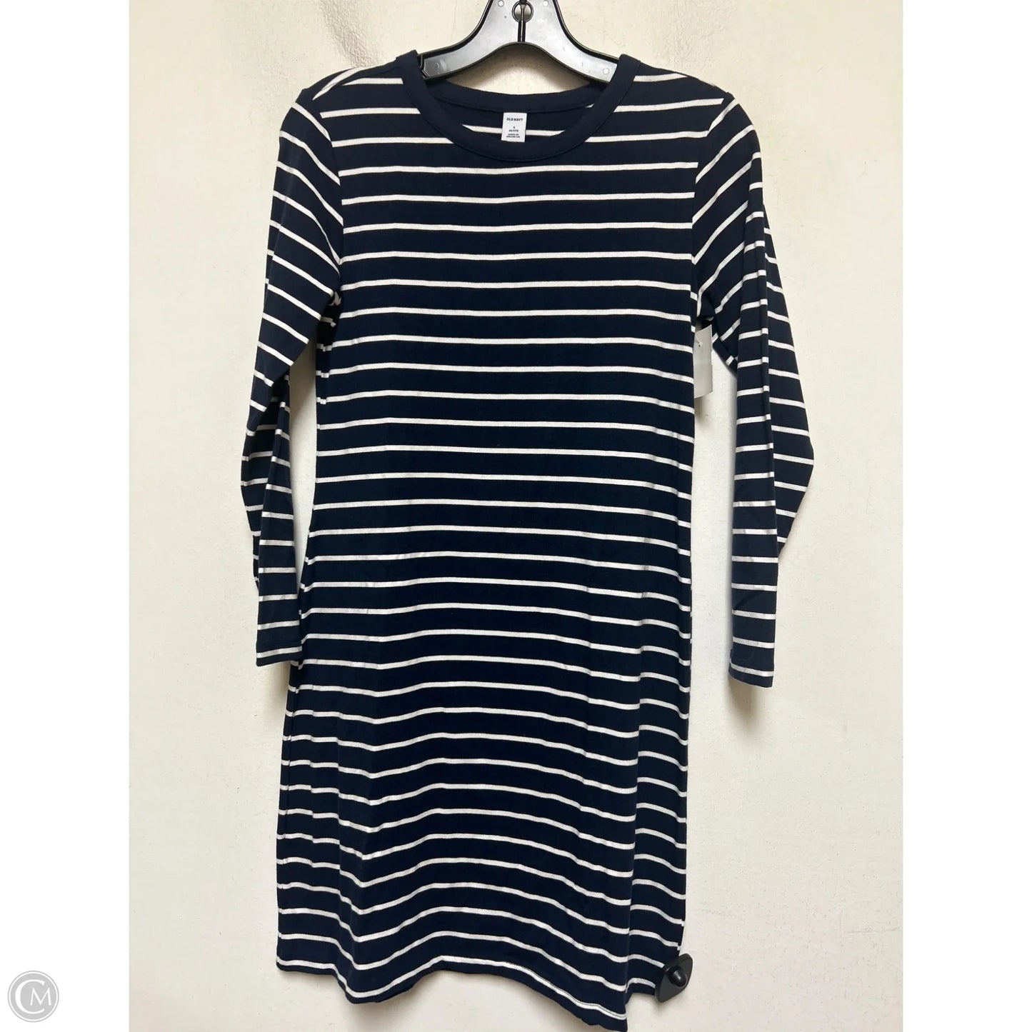 Dress Casual Short By Old Navy In Striped Pattern, Size: Sp