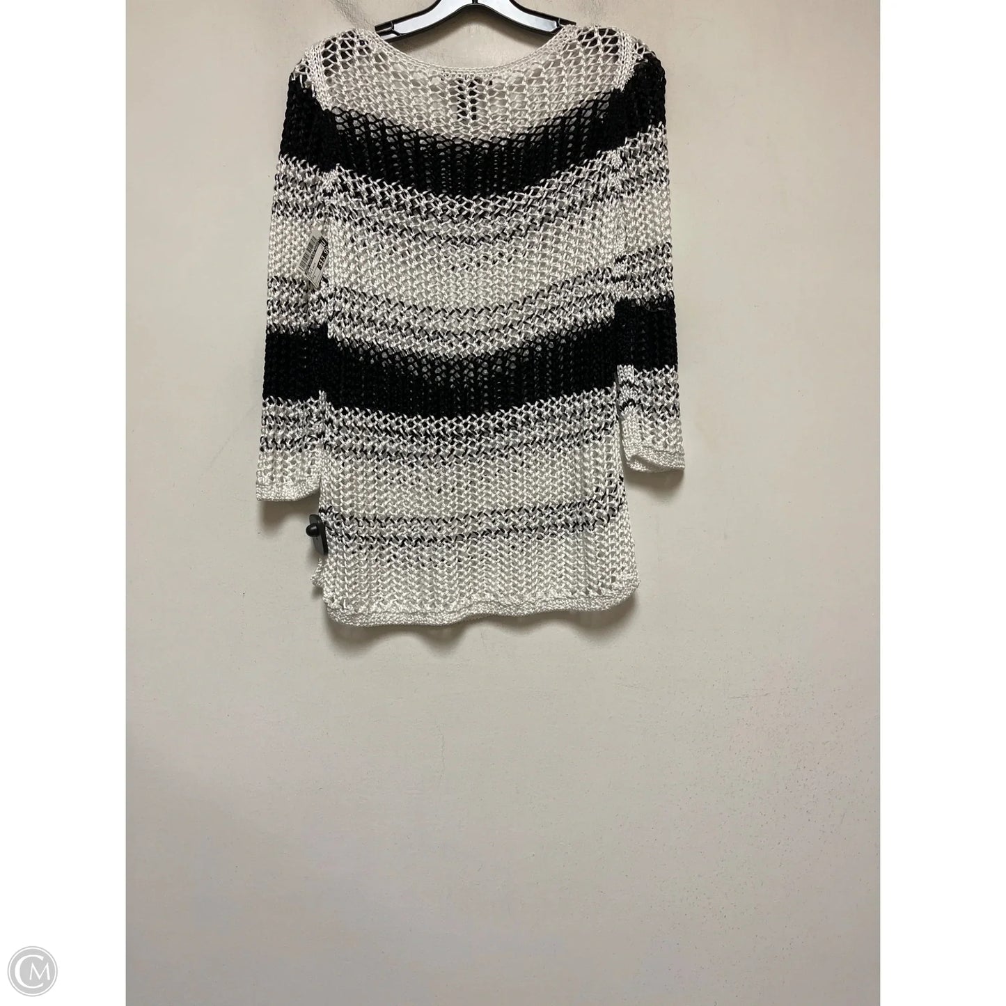 Top Long Sleeve By White House Black Market In Black & White, Size: S