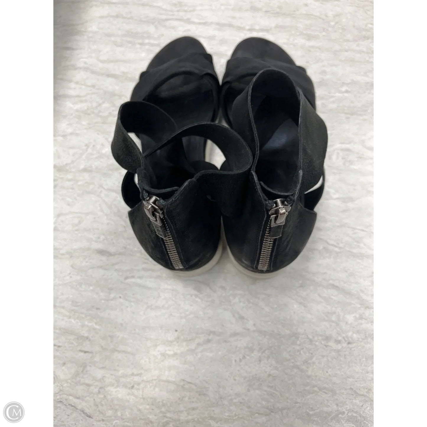 Sandals Flats By Eileen Fisher In Black, Size: 7