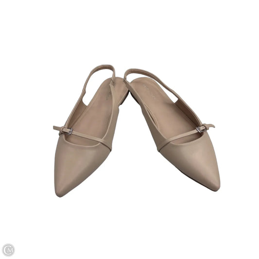 Shoes Flats By Marc Fisher In Tan, Size: 8.5