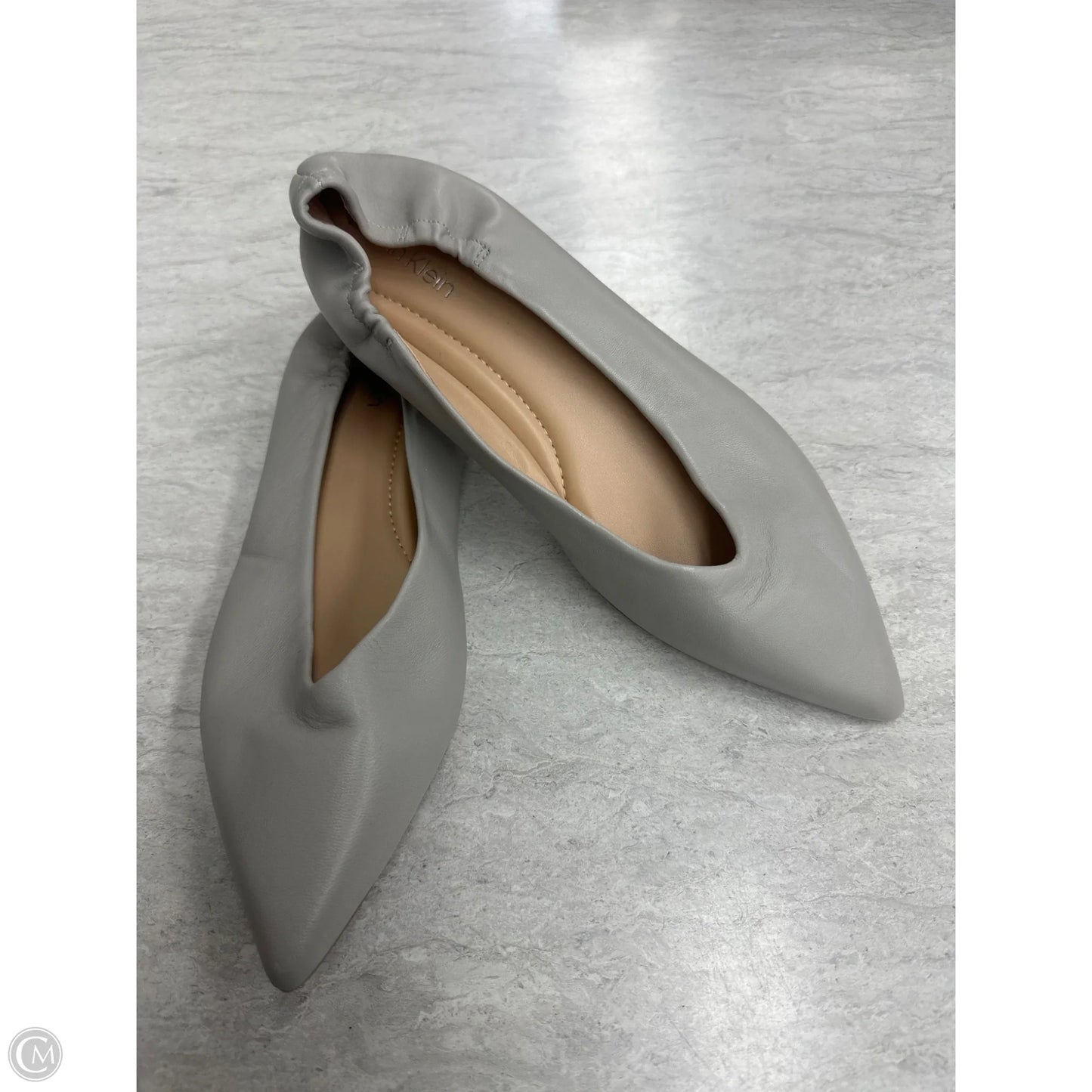 Shoes Flats By Calvin Klein In Grey, Size: 9